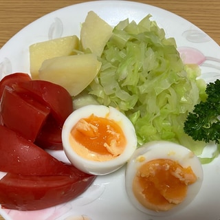 春キャベツとじゃがいもの温野菜サラダ盛り合わせ☆彡